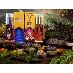 Dầu Xoa Bóp Thảo Dược UT – Loại Nóng – Chai 50ml